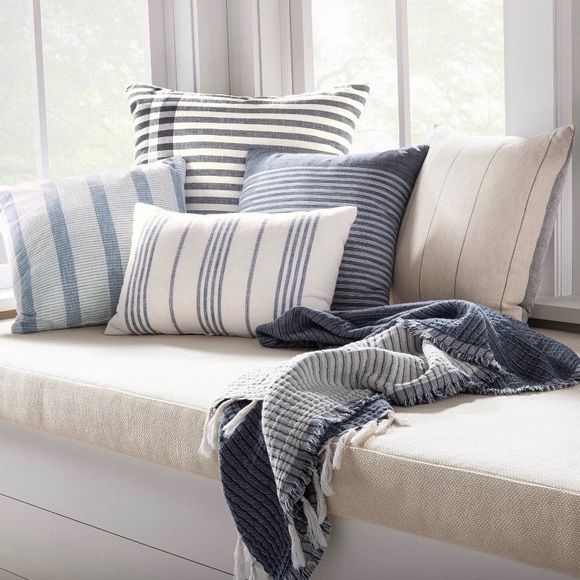Hearth & Hand Other - HEARTH & HAND FADED BLUE GAUZE THROW BLANKET 💙
